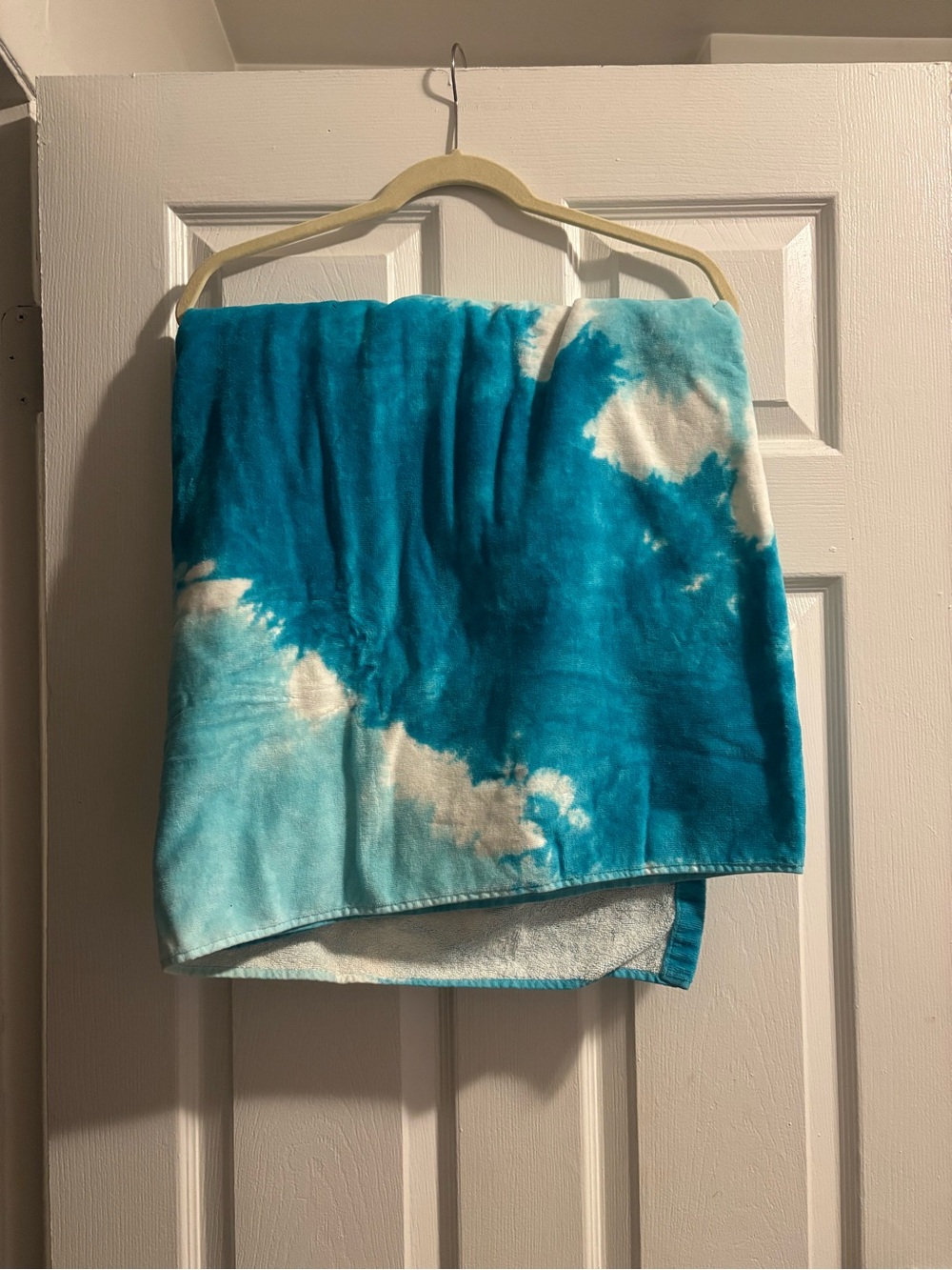 Pottery Barn Teen Cotton Tie-Dye Beach Towel